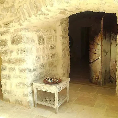 아파트 Maison Atypique 11e Siecle Quissac (Gard)